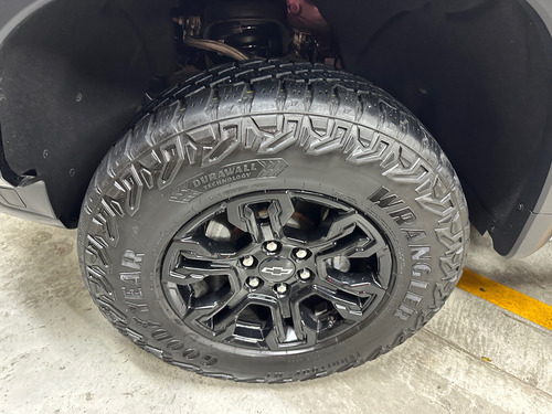 Chevrolet Cheyenne Zr2