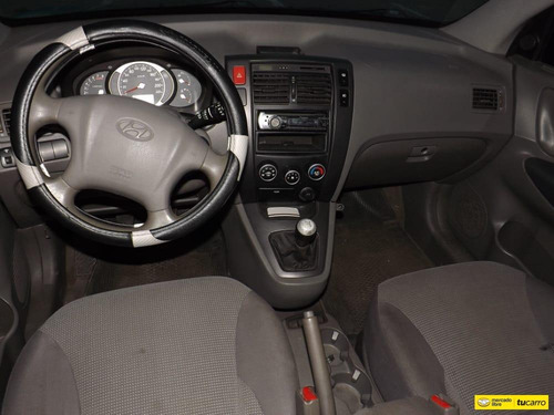 Hyundai Tucson .