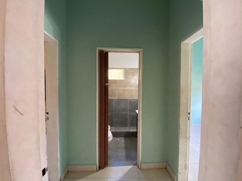Imagen 16 de 24 de Ph Tipo Casa En Venta En Merlo Norte Reciclada A Nueva