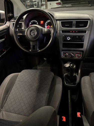 Volkswagen Fox 1.0 MI 8V FLEX 4P MANUAL