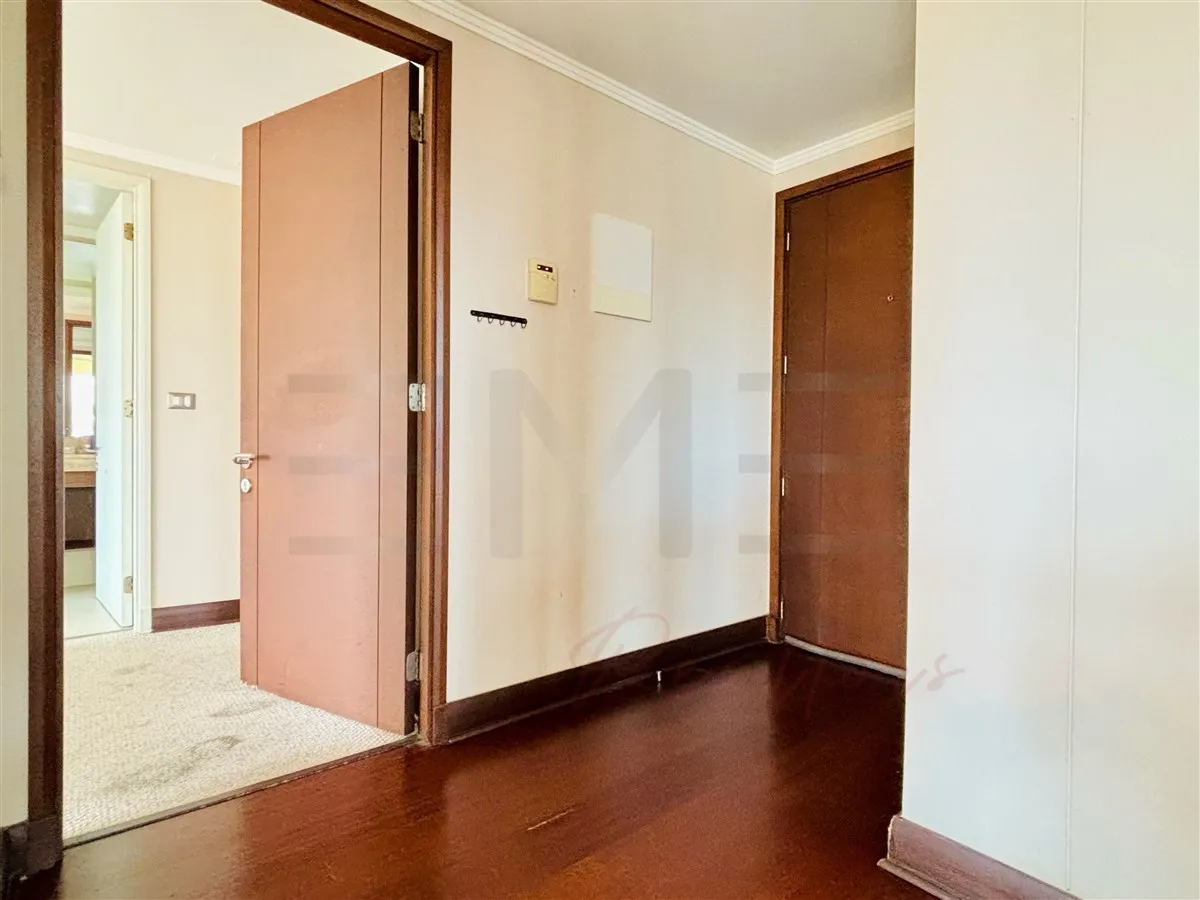 Imagen 2 de 30 de Se Arrienda Amplio Departamento En Sector La Foresta