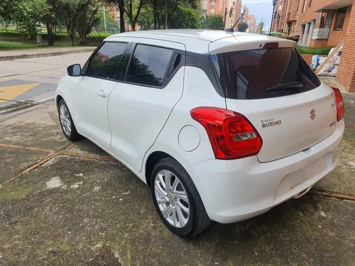 Suzuki Swift Híbrido 1.2