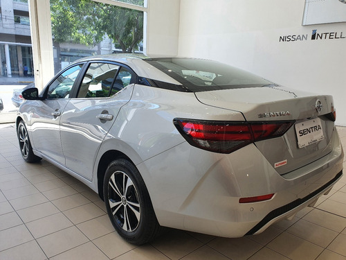 Imagen 3 de 5 de Nissan Sentra 2.0 Advance