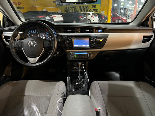 Toyota Corolla 2.0 Xei