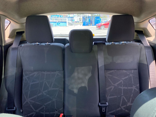 Ford Fiesta 1.6 Hatchback Mecánica