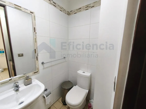 Oportunidad/oficina La Capitanía/ Metro Manquehue, Apumanque
