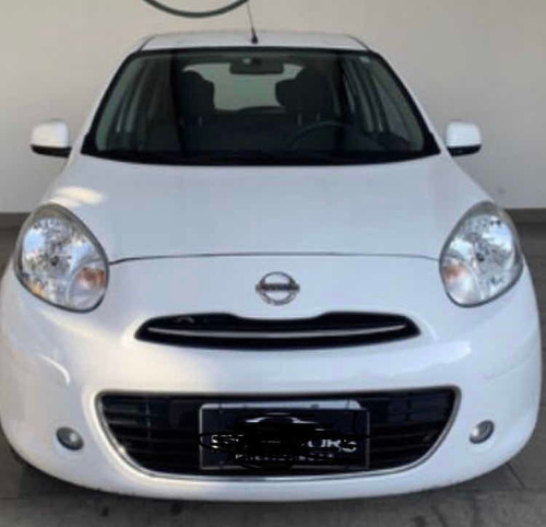 Imagem 2 de 9 de Nissan March 2014 1.6 S 5p