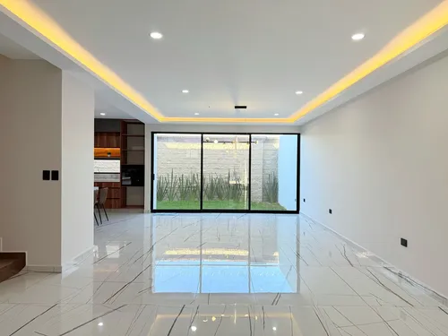 Venta Hermosa Residencia Con Acabados De Lujo En Lomas De Angelopolis Puebla