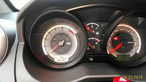 Ford Fiesta Sedan 1.6 Rocam Se Flex 4p