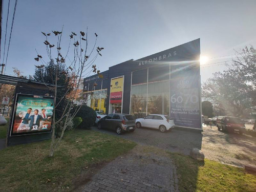 Arriendo Propiedad Stand Alone I 912 M2 Construidos