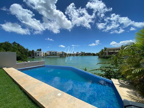 Imagen 13 de 29 de Casa En Venta En Cancún En Lagos Del Sol