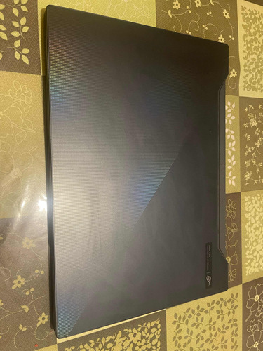 Asus Rog Zephyrus M15