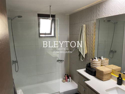 Departamento En Venta De 2 Dormitorios 2 Baños En Concón
