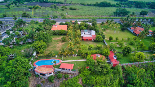 Casa Con Alberca Campestre En Chichicaxtle Ver, A 45 Mins De Xalapa Veracruz
