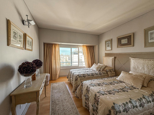 Departamento 3 Dormitorios Premium, 2 Cocheras, Vista Al Río Y Amenities