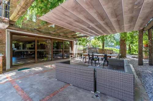 Casa 5 Dormitorios En Solana, Punta Ballena - Ref : Pbi1981
