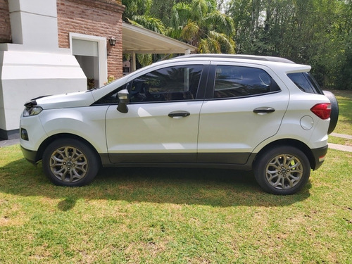 Imagen 2 de 12 de Ford Ecosport 2016 1.6 Freestyle 110cv 4x2