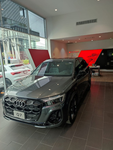 Q7 Sline Hibrida Nueva 2025