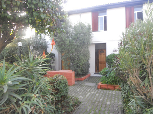 Casa Exequiel Fernandez/juan