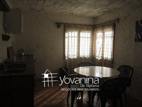 Casa En Santa Ana, 3 Cuadras Y Media De La Playa Ref Y105 - Inmobiliaria Yovanina
