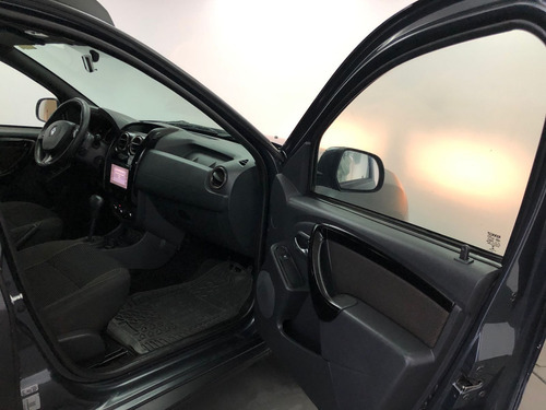 Imagen 11 de 15 de Renault Duster 2017 2.0 Dynamic Media Nav At