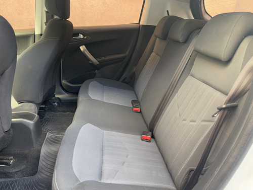 Peugeot 208 1.6 Allure