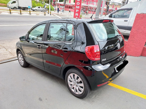 Imagem 4 de 9 de Volkswagem Fox 1.6 Trend Completo! 2013