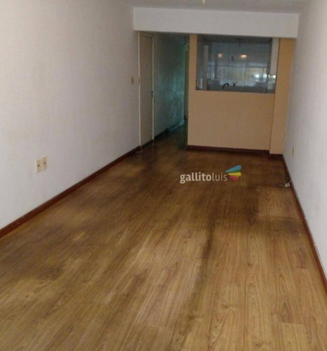 Imagen 4 de 11 de Venta Apartamento 1 Dormitorio Balcon Patio Pocitos