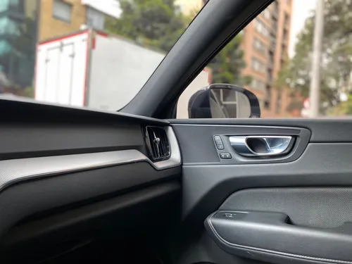 Volvo XC60 T8 Hibrida