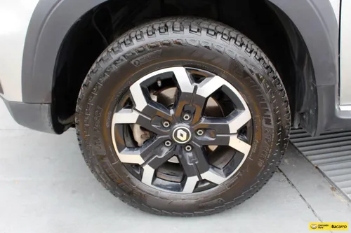 Renault Duster Oroch Intens 2023