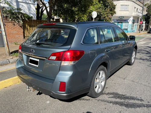 Subaru Outback 2.5 Awd 6mt Xs 173cv 2010