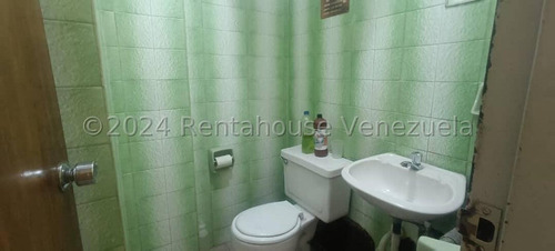 Local Comercial En Venta Parroquia La Candelaria Jose Carrillo Bm Mls #24-21675