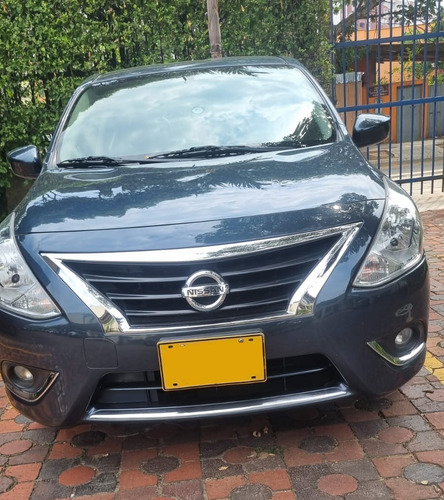 Nissan Versa Modelo 2017