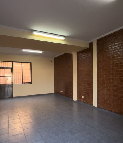 Local Comercial En Venta Ubicado En Guaymallén