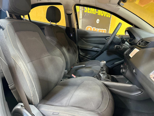 Chevrolet Onix 1.0 MPFI LT 8V FLEX 4P MANUAL