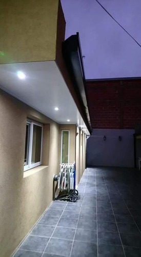Casa Venta - 4 Dormitorios 3 Baños - 459mts2 Totales - Berisso