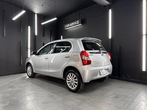 Toyota Etios 1.5 XLS 5P L13