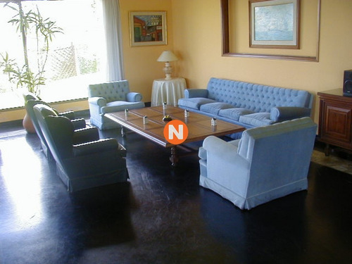 Casa En Venta Y Alquiler, Pinares, Punta Del Este, 5 Dormitorios.- Ref: 205047