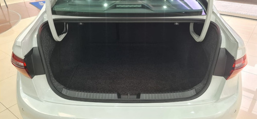 Imagen 16 de 25 de Volkswagen Vento 2023 2.0tsi Gli 230cv Dsg Entrega Inmediata