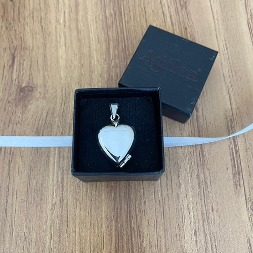 Dije Relicario Corazón Liso De Plata Ley .925 Mamá Agálea