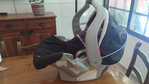 Huevito Graco Snuglock   Fishe Price