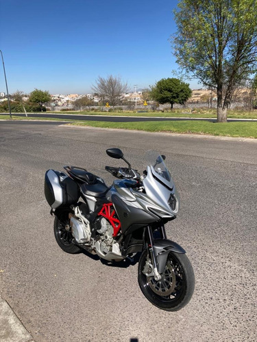 Imagen 10 de 15 de Mv Agusta Turismo Veloce