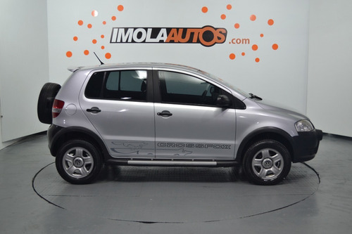 Imagen 2 de 12 de Volkswagen Fox Cross 1.6 Comforline Mt 2008-imolaautos