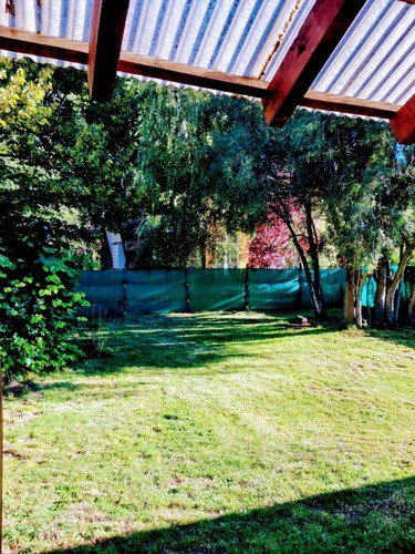 Casa En Venta - 5 Dormitorios 3 Baños 5 Cocheras - 760mts2 - San Carlos De Bariloche