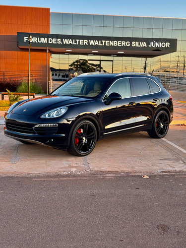 Porsche Cayenne 4.8 V8 S 5p