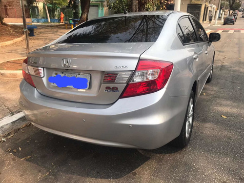 Imagem 4 de 9 de Honda Civic 2014 2.0 Lxr Flex Aut. 4p