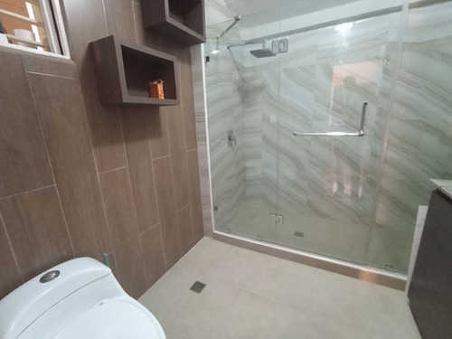 Imagen 21 de 21 de Townhouse En Res. Trapiche, Urb. El Bosque, Valencia. Vende Crismelia Castillo