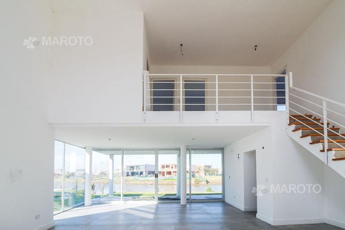 Imagen 5 de 30 de Casa En Venta En Barrio El Canton - Maroto Propiedades