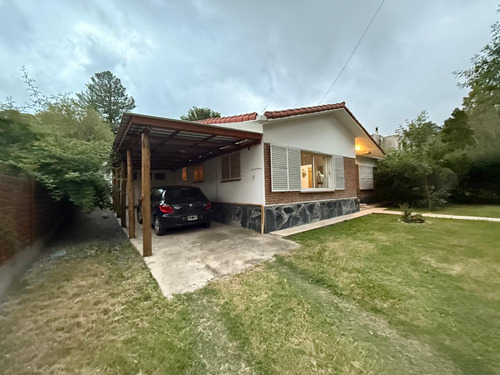 Casa En Venta En Villa Giardino, Oportunidad