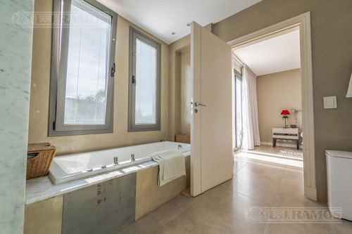 Lj Ramos Vende | Casa Ayres De Pilar | Inmejorable Acceso Km 43.5 Panamericana Ramal Pilar